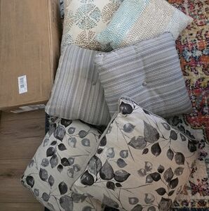 Elegant Gray and Cream Pillow Set